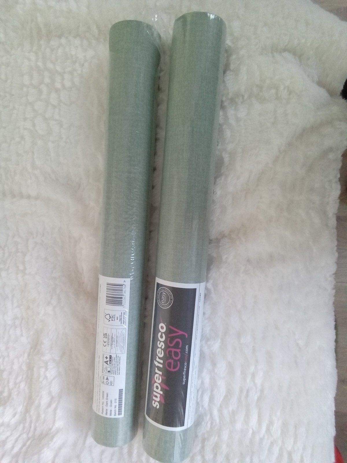 2 nieuwe rol vliesbehang over, mooi groen,super fresco, Ophalen of Verzenden, Vliesbehang, Groen