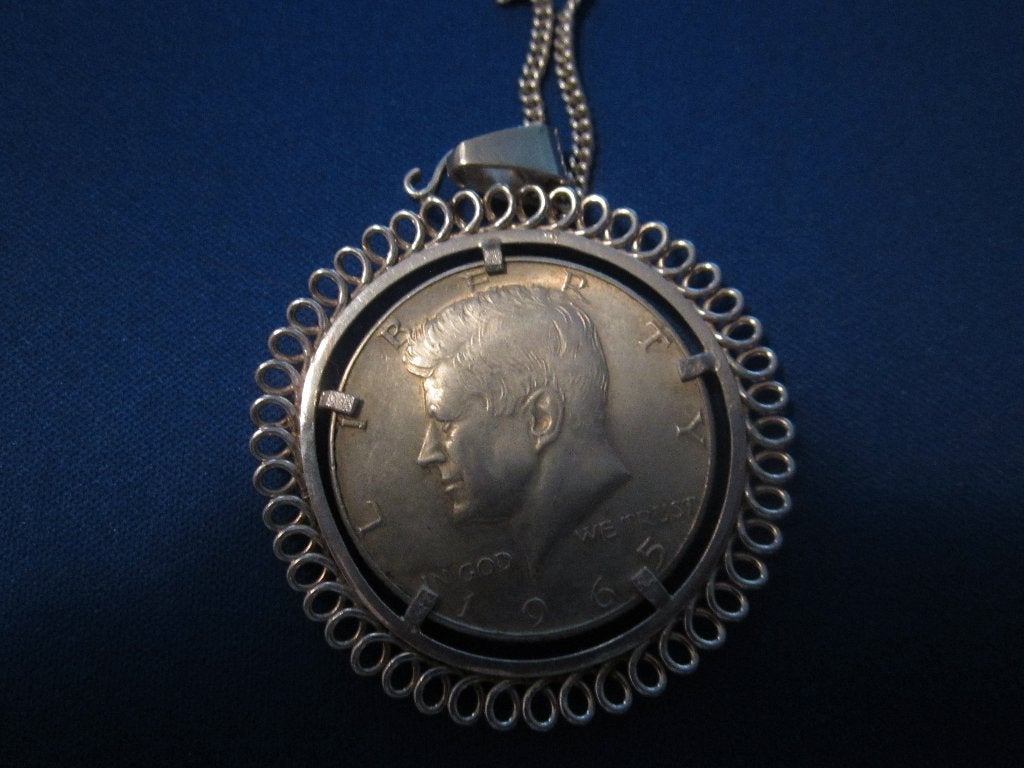 halve dollar munt in ketting, Ophalen of Verzenden, Noord-Amerika, Losse munt, Zilver