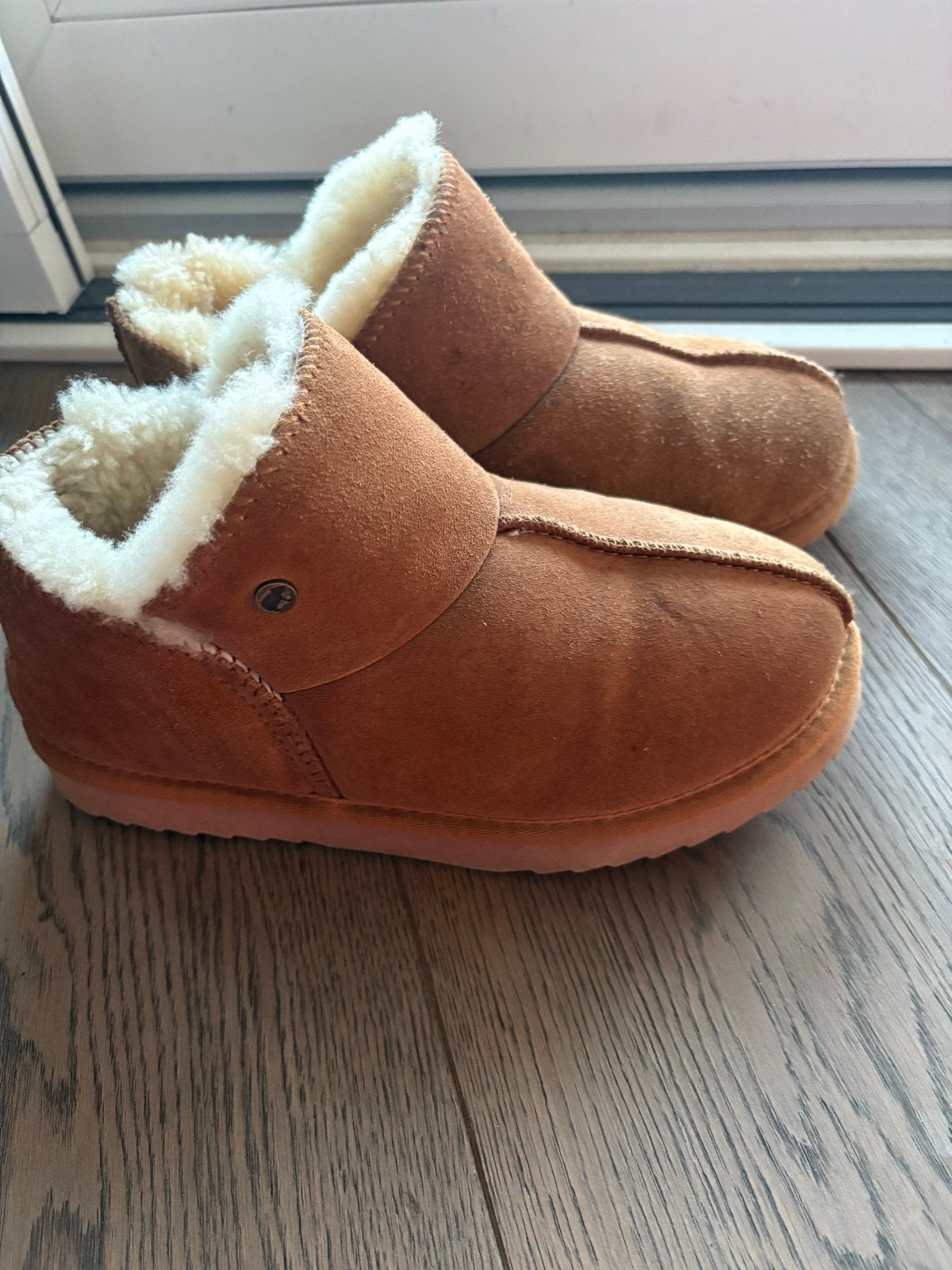 Warmbat Australia Sloffen/Schoenen Maat 38 (valt klein), Ophalen, Gedragen, Bruin, Pantoffels of Sloffen
