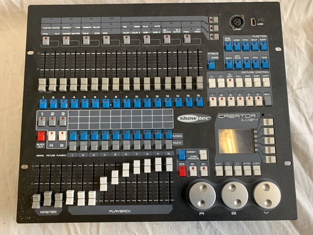 Showtec lichttafel (China uitvoering ), Ophalen, Gebruikt, Licht