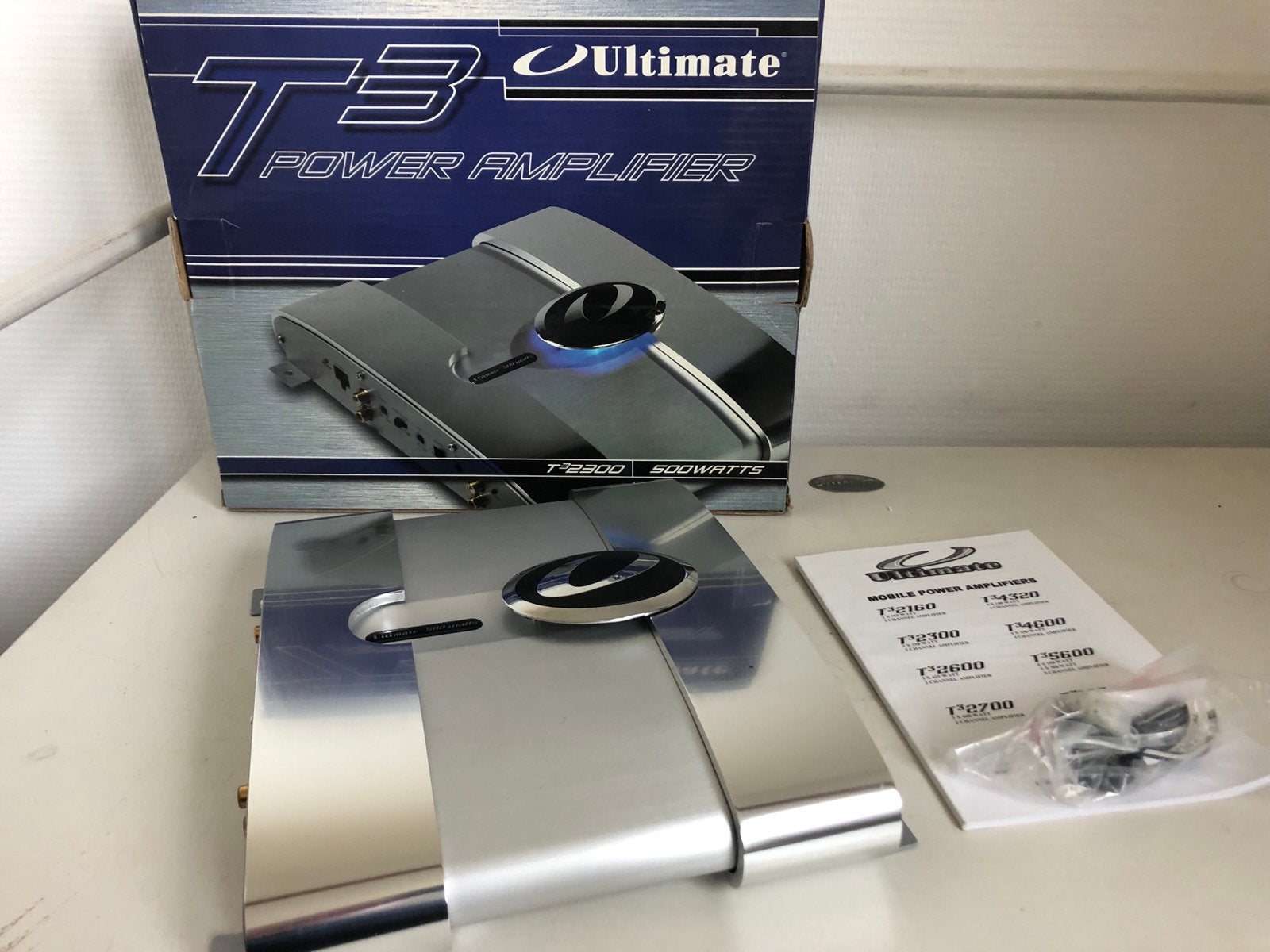 Ultimate T3 Power Amplifier T32300 - 2 Kanalen, 500 Watt, Ophalen of Verzenden, Zo goed als nieuw