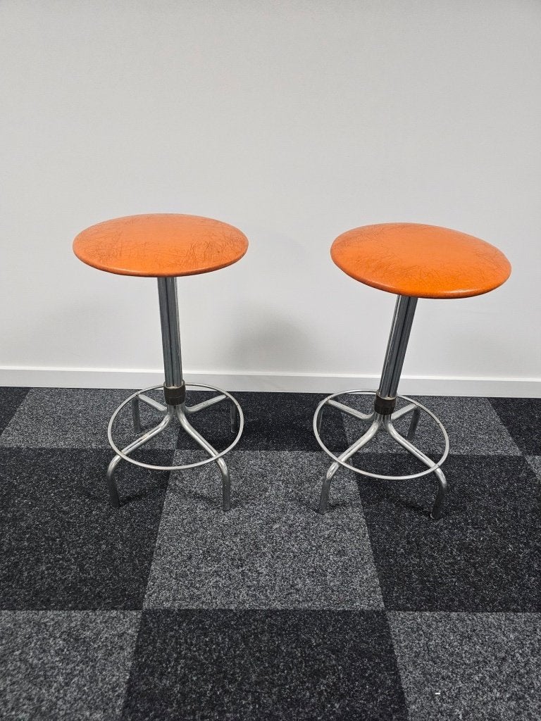 2 vintage krukken voor €30,-, Ophalen, Gebruikt, Nvt, Nvt