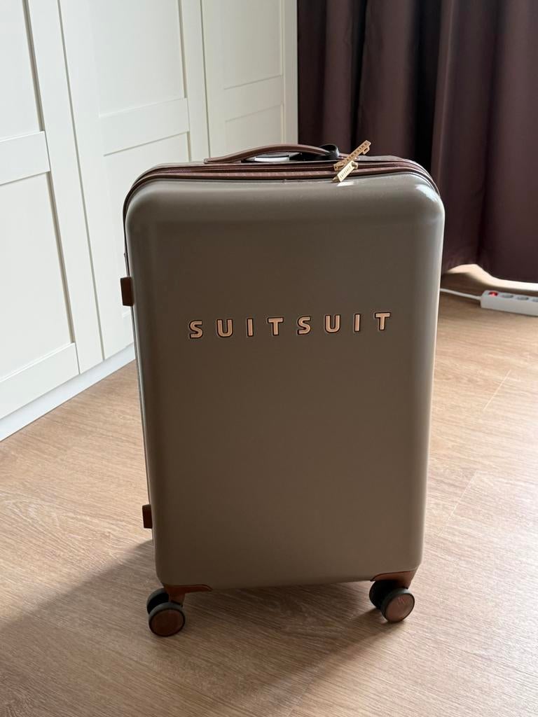 SUITSUIT Fab Seventies reiskoffer (Taupe, 76 cm), Hard kunststof, 45 tot 55 cm, Zo goed als nieuw, 70 cm of meer