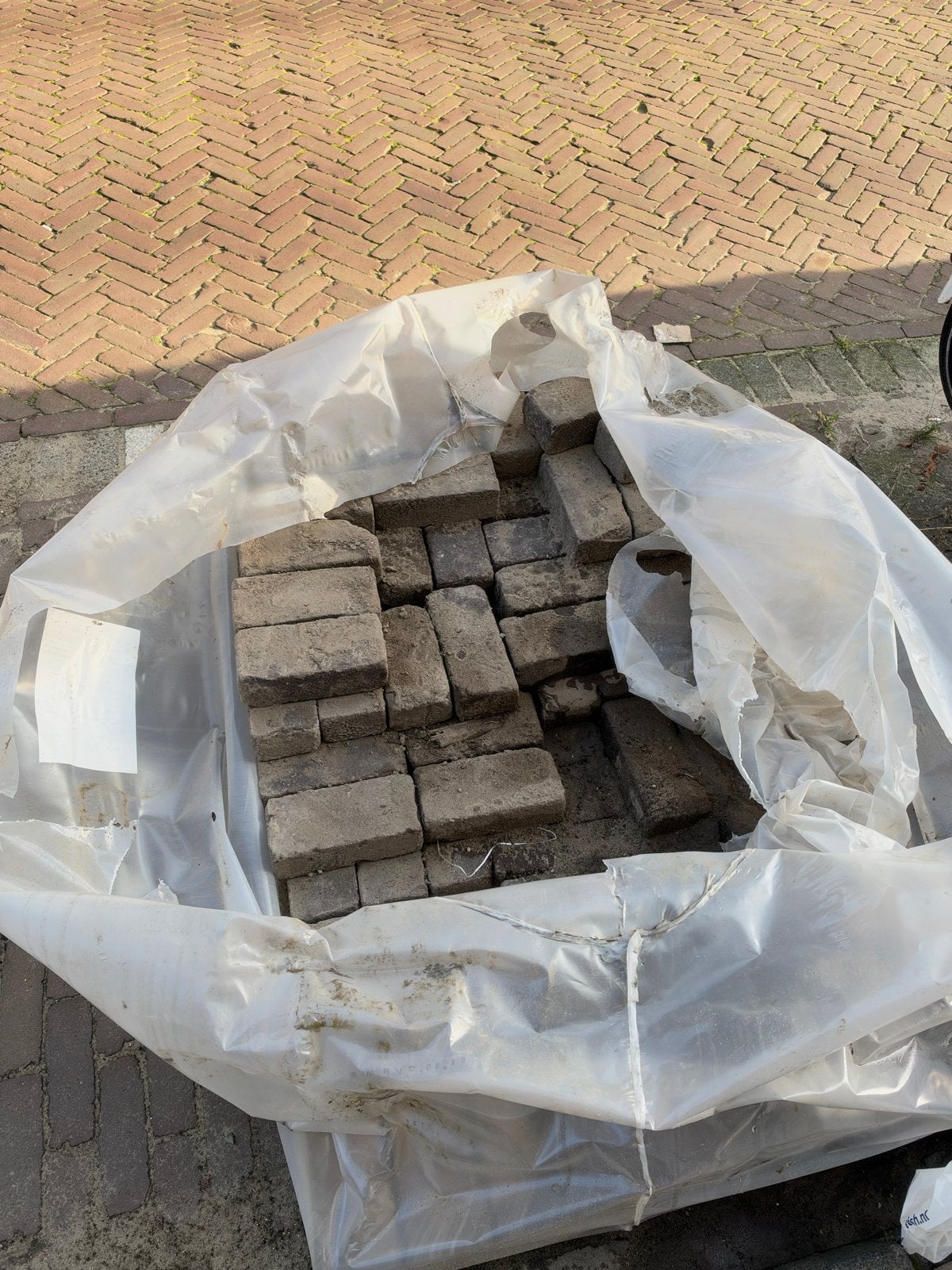 Dikformaat mangaan klinkers (ca. 1-1,5 m), Ophalen, Gebruikt, Overige materialen, Klinkers
