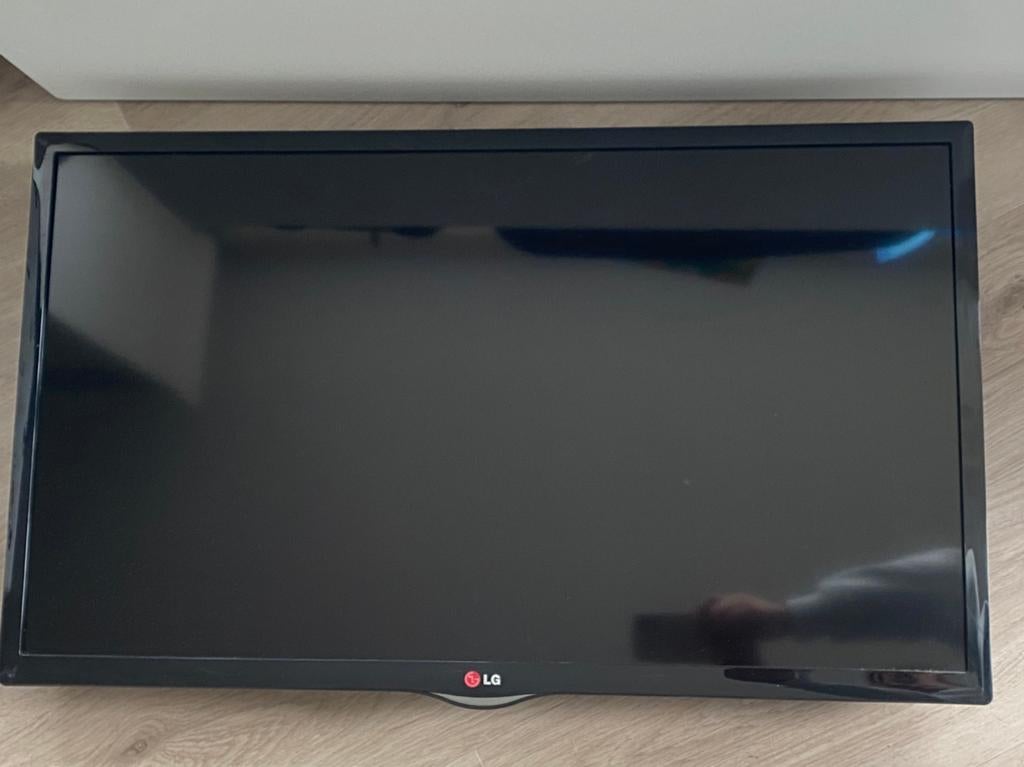 LG tv 32”, Ophalen, 50 Hz, HD Ready (720p), LG