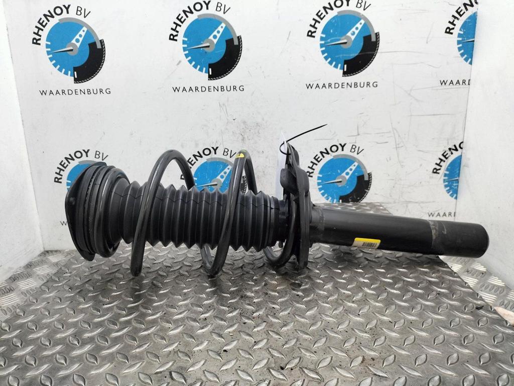 NISSAN QASHQAI VEERPOOT / SCHOKBREKER RV 2023, Ophalen of Verzenden, Gebruikt, Stiba lid