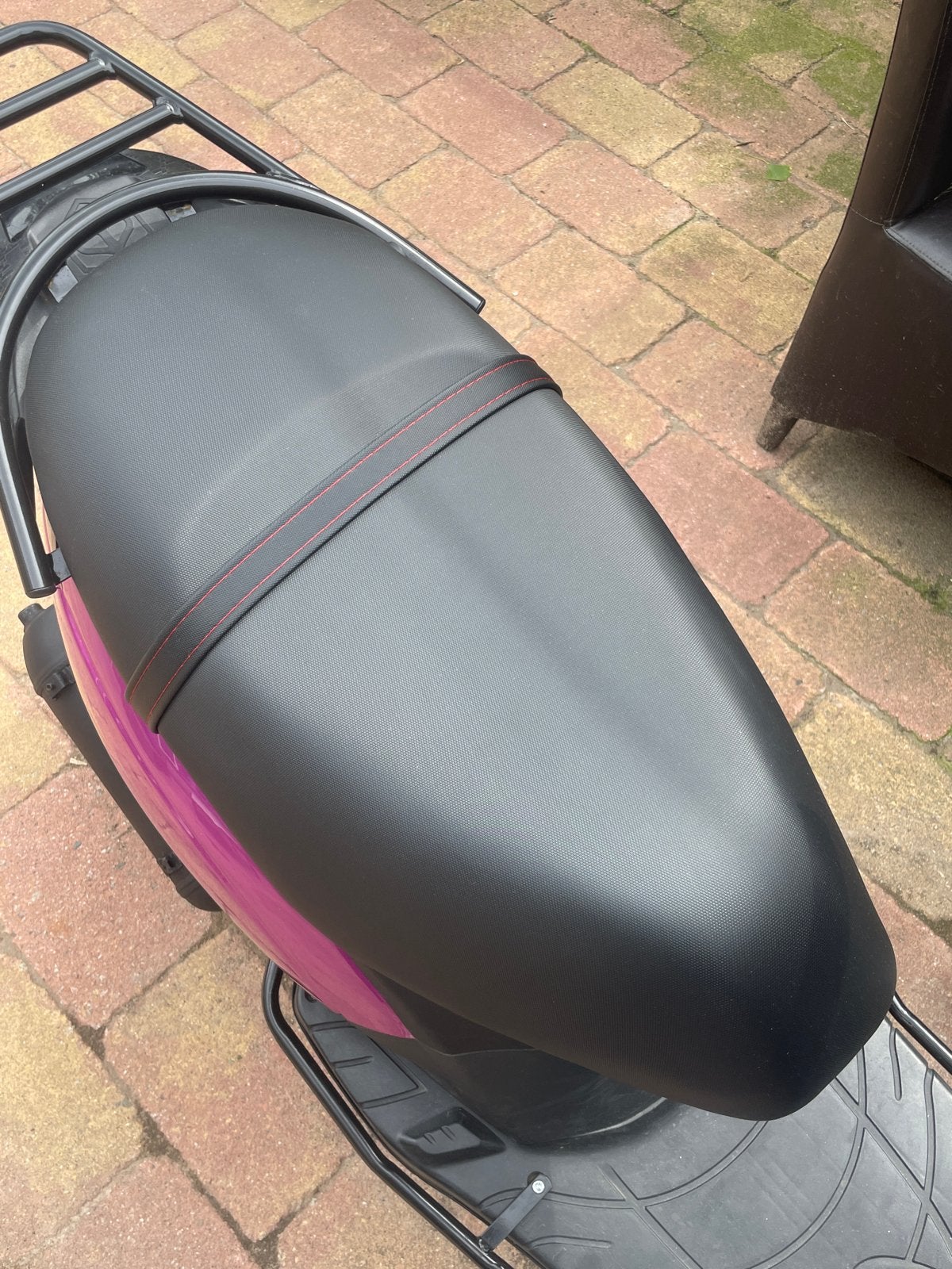 Zadel te koop - Zo goed als nieuw, slechts 1x gebruikt, Ophalen of Verzenden, Zo goed als nieuw, Zadel, Overige merken