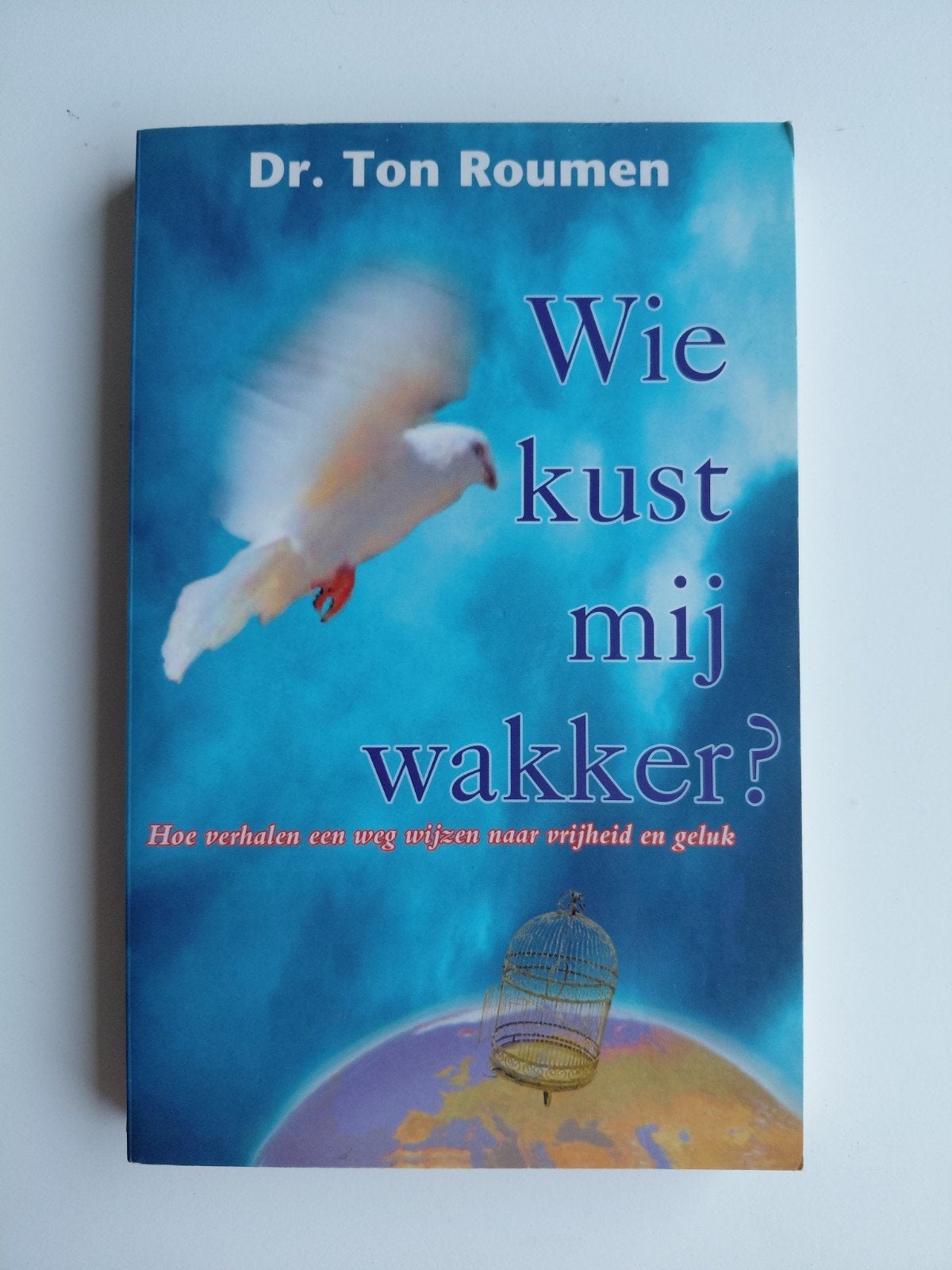 T. Roumen - Wie kust mij wakker?, Spiritualiteit algemeen, Overige typen, Ophalen of Verzenden, Zo goed als nieuw