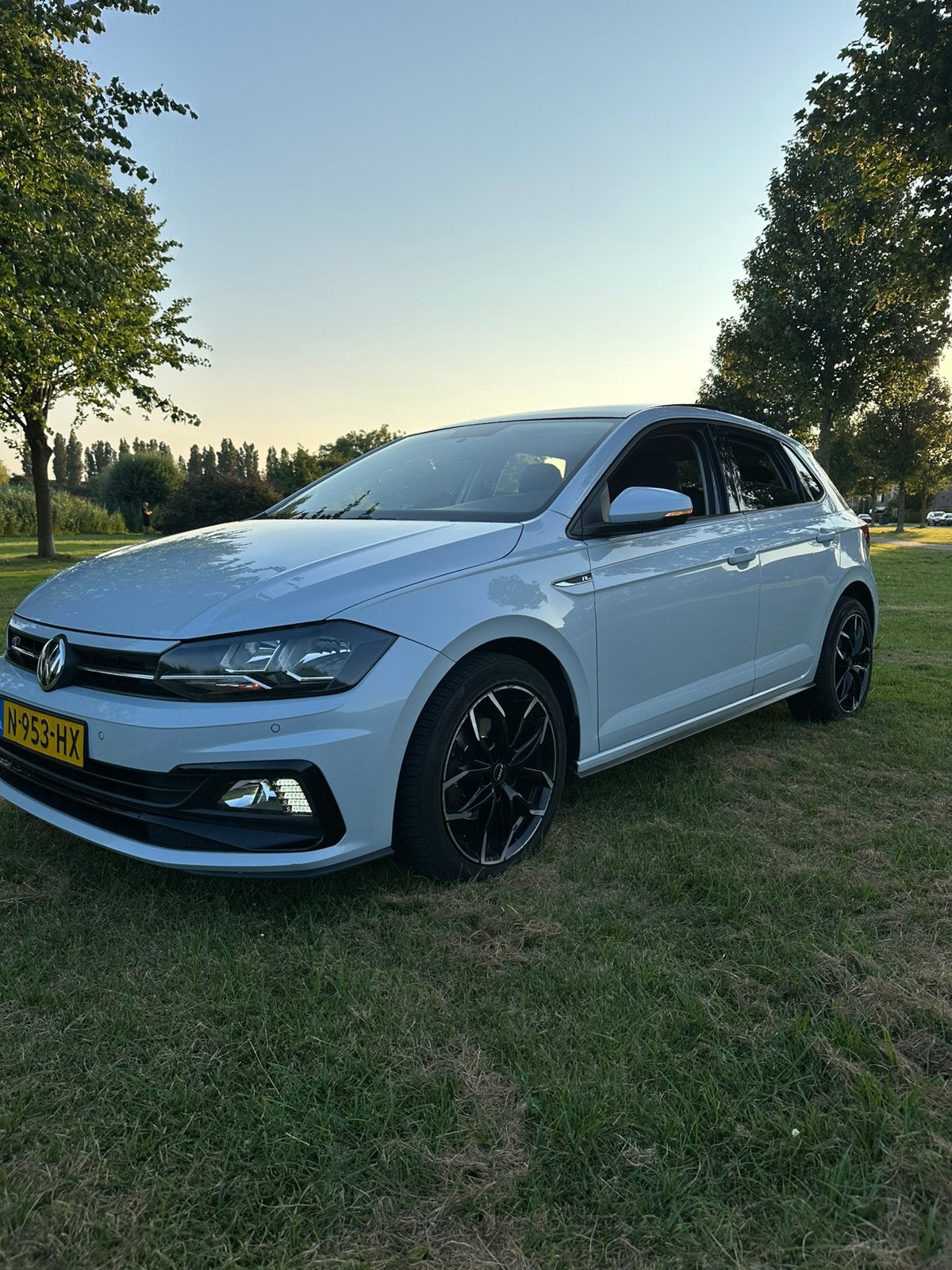 Volkswagen Polo 1.6 TDI 95pk 2019 Wit/grijs, Voorwielaandrijving, Wit, Particulier, 125 €/maand