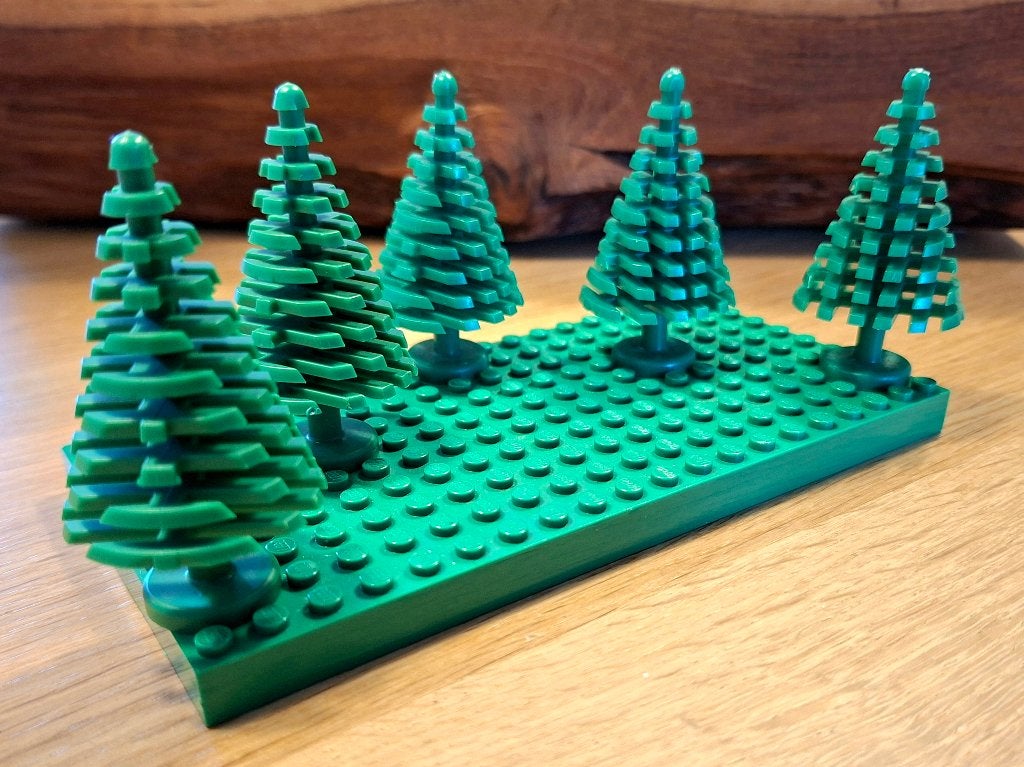 Lego Grand Pine Tree ( 5x ) + grondplaat, Overige thema's, Lego, Accessoire, Ophalen of Verzenden