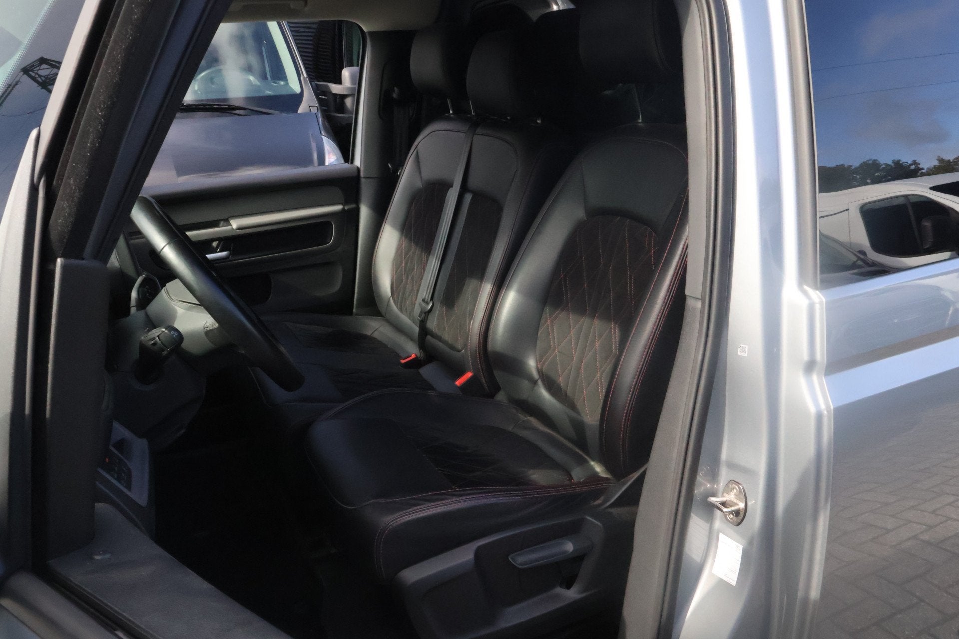 Volkswagen ID. Buzz Cargo Bulli Edition 79 kWh 459km WLTP, Auto's, Automaat, Achterwielaandrijving, Gebruikt, 451 km