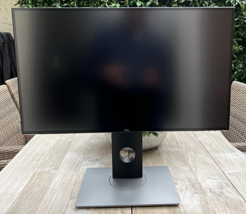 Dell UltraSharp Monitor U2518D, IPS, Ophalen of Verzenden, Zo goed als nieuw, Dell