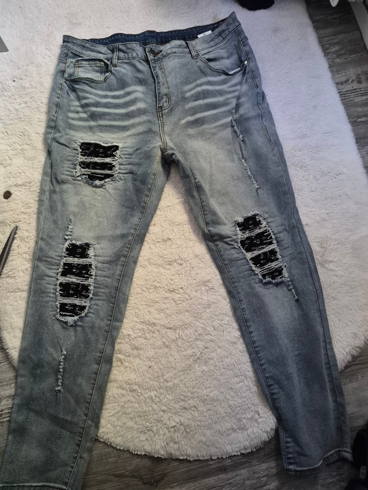 Heren jeans - Maat 38 - Lichtblauw met gaten, W36 - W38 (confectie 52/54), Onbekend, Blauw, Ophalen of Verzenden
