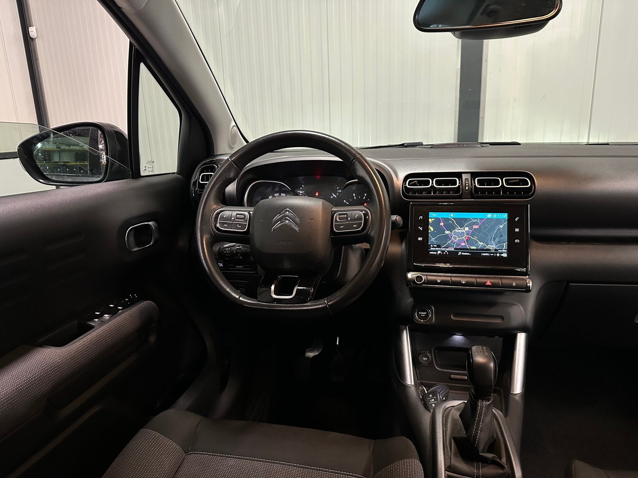 Citroen C3 Aircross 1.2 PureTech | S&S Shine | Navi | Camera, Auto's, Euro 6, 1199 cc, 49 €/maand, Bedrijf