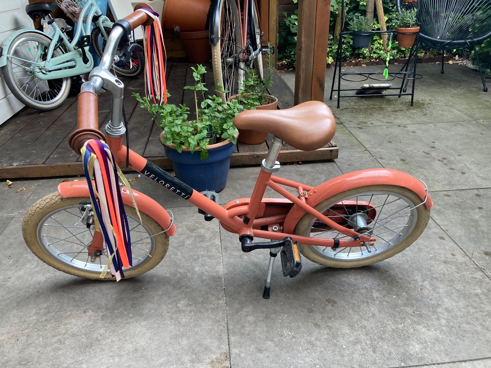 Veloretti maxi 3-6 jaar (16 inch) roze, Fietsen en Brommers, Fietsen | Kinderfietsjes, Ophalen, Terugtraprem, Zijwieltjes, 16 tot 20 inch