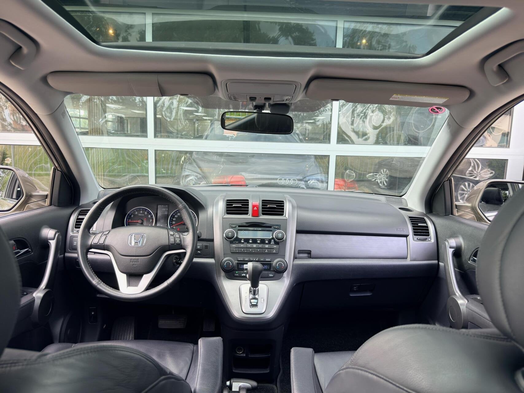 Honda CR-V 2.0i Executive 4WD|Leder|Panorama|Trekhaak, Automaat, 1998 cc, 150 pk, Beige