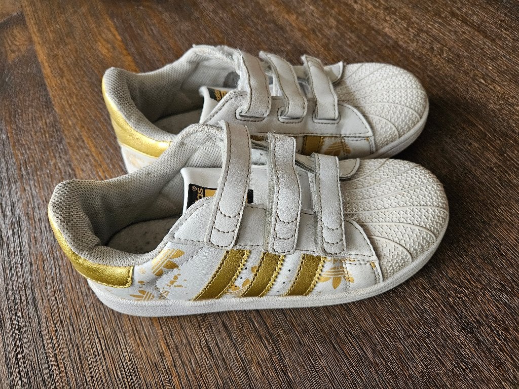 Adidas Superstar schoenen maat 34, Adidas, Gebruikt, Jongen of Meisje, Schoenen