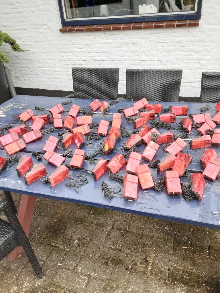 Achterlichten met draad 70 stuks, Fietsen en Brommers, Ophalen of Verzenden, Zo goed als nieuw, Dynamo, Achterlicht