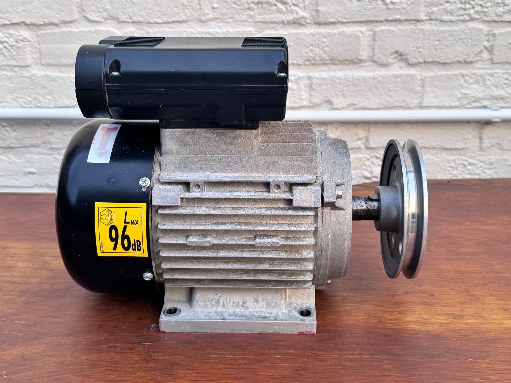 krachtige FSD/Nuair 230V elektromotor – 3 PK / 2,2 kW., Doe-het-zelf en Verbouw, Compressors, 100 liter of meer, Ophalen, Gebruikt