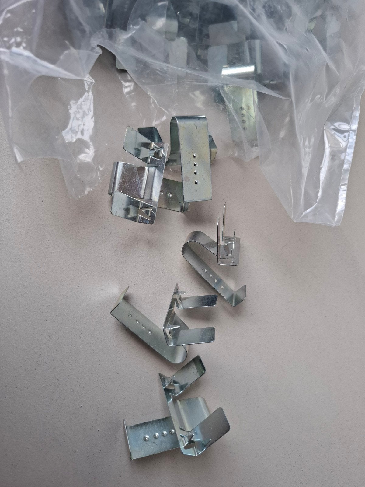 Universele plintklem voor keukenplinten vanaf 12 mm, Ophalen of Verzenden, Nieuw, Minder dan 50 mm, Overige typen