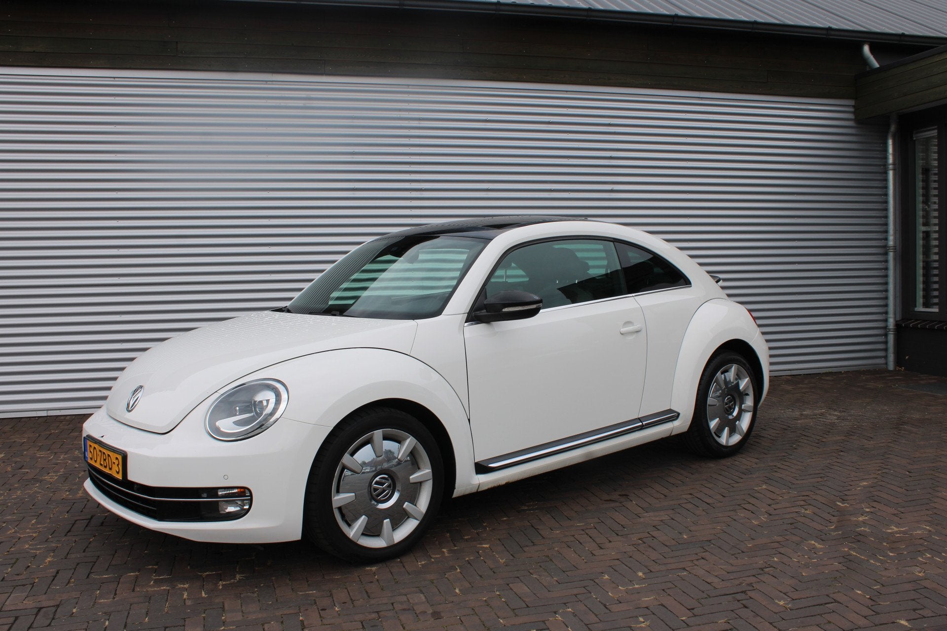 Volkswagen Beetle 1.4 TSI Sport PANORAMADAK (bj 2012), Auto's, Volkswagen, Euro 5, Gebruikt, 4 cilinders, Wit