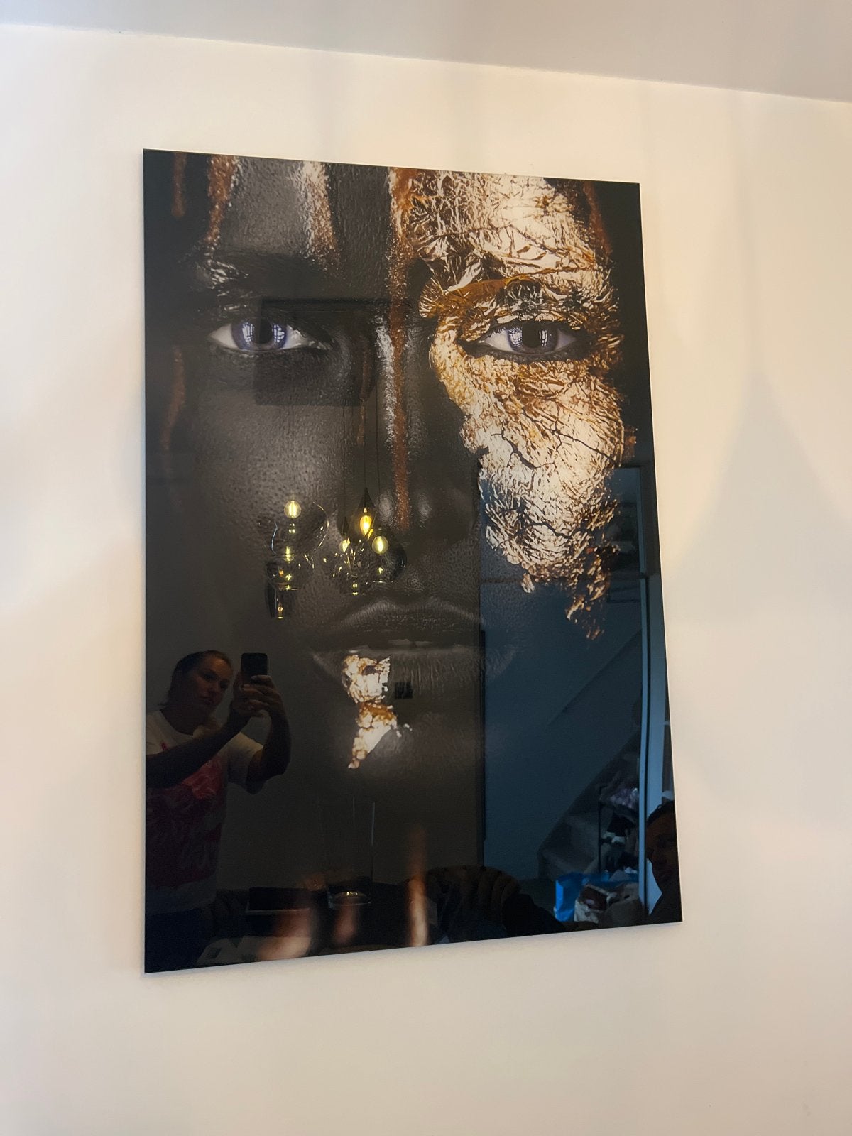 Plexiglas schilderij: Vrouw met gouden accenten, Ophalen, Kunststof, Achter glas, Print