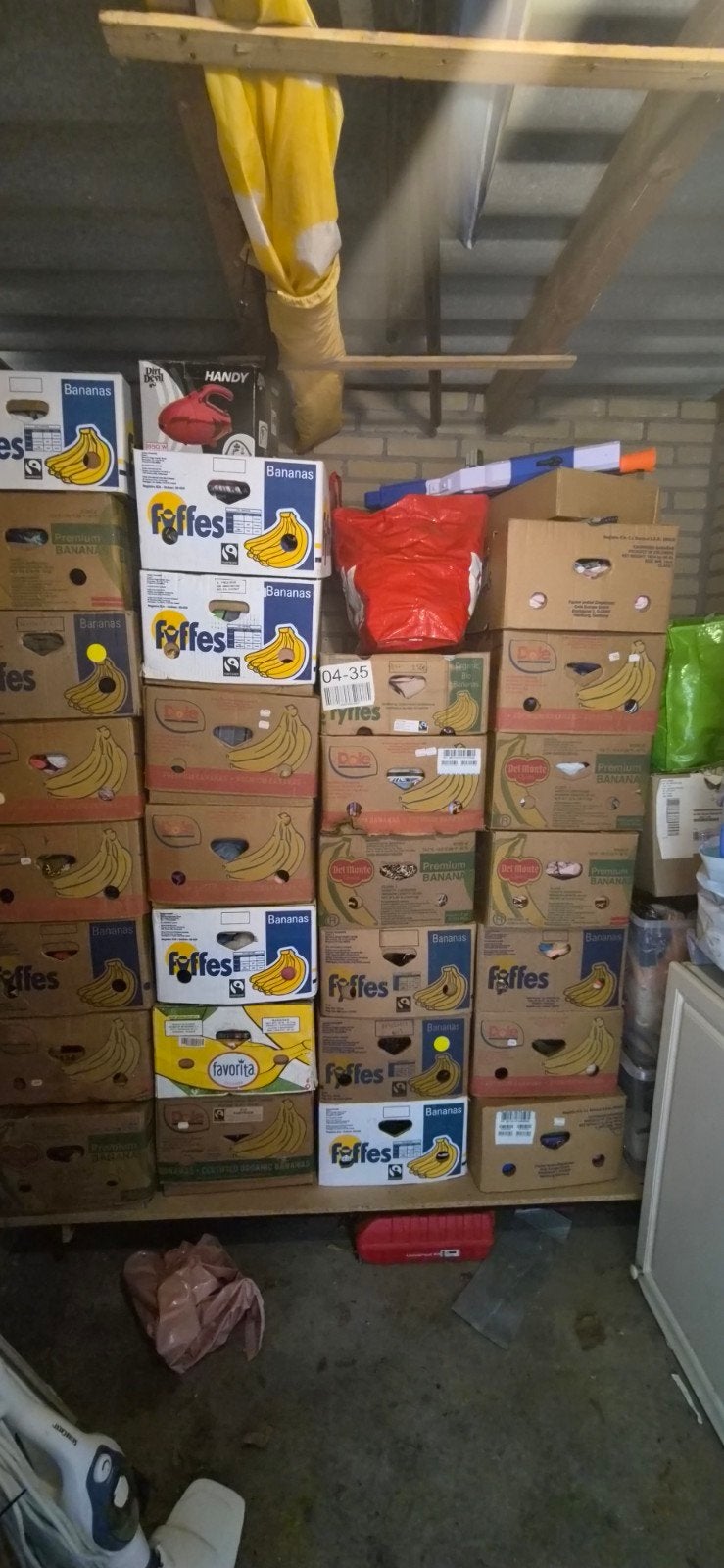 veel dozen rommelmarkt spullen, Ophalen, Gebruikt