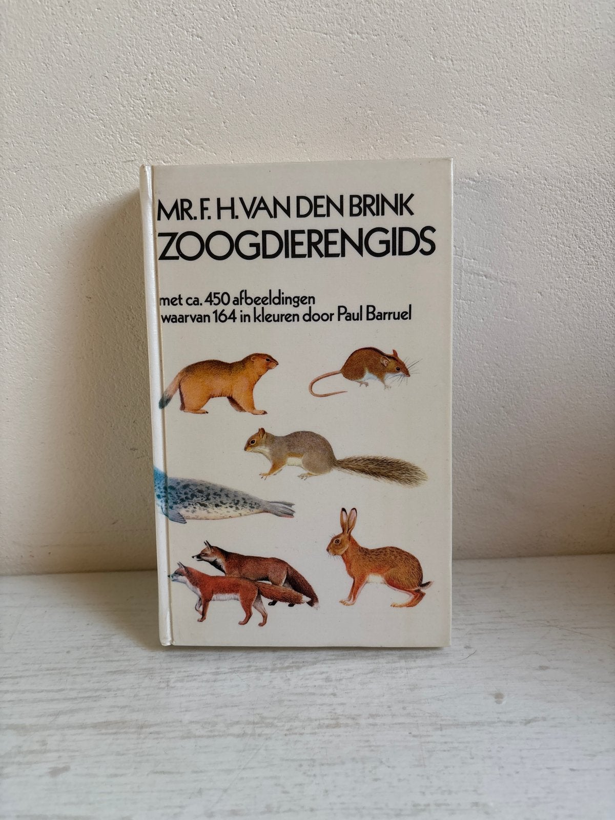 Zoogdierengids - Mr. F.H. van den Brink, Ophalen of Verzenden, Gelezen, Natuur algemeen