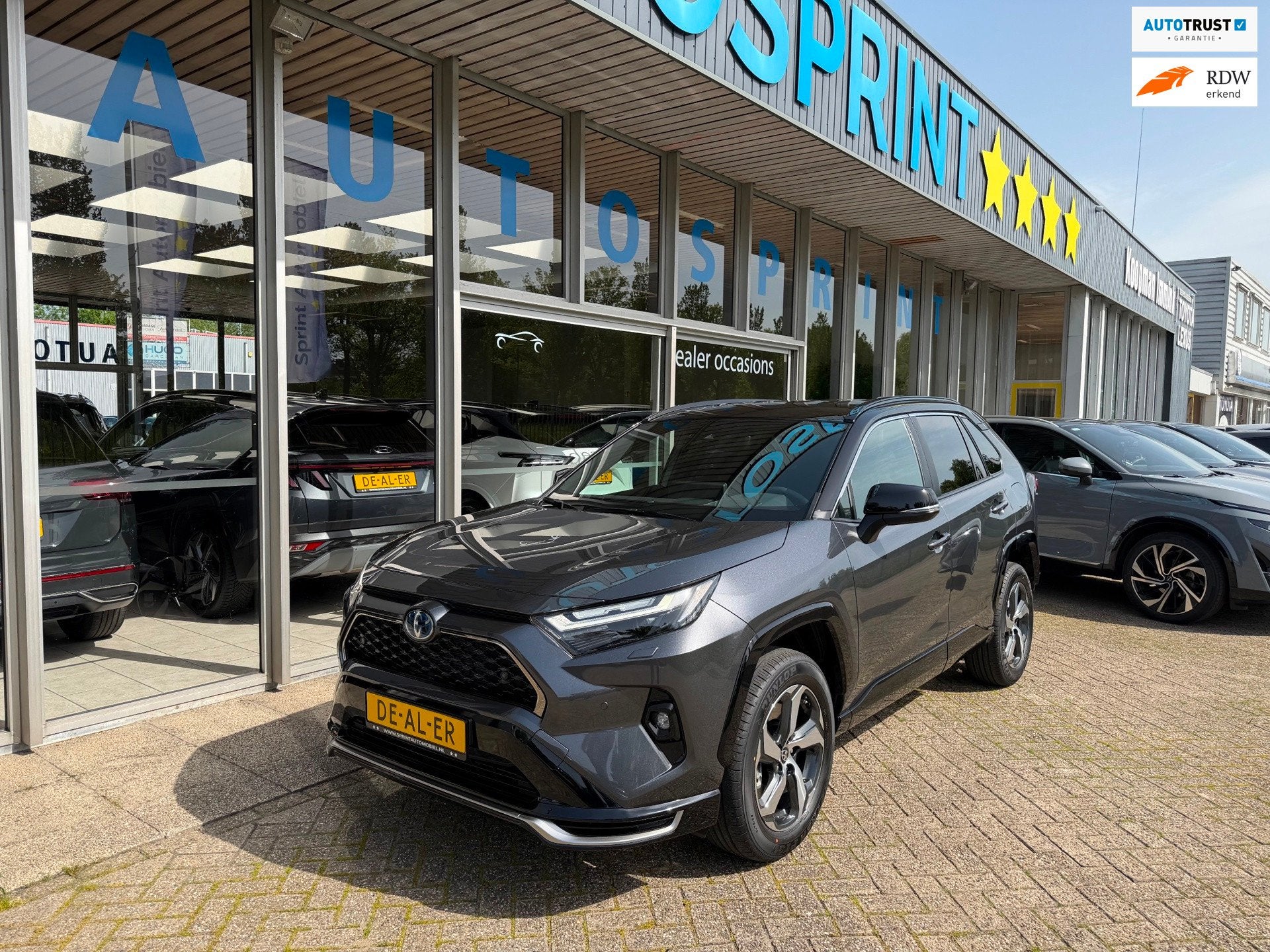 Toyota RAV4 2.5 Plug-in Hybrid AWD 300 Dynamic 306 PK DIREKT, Automaat, Gebruikt, Zwart, 4 cilinders