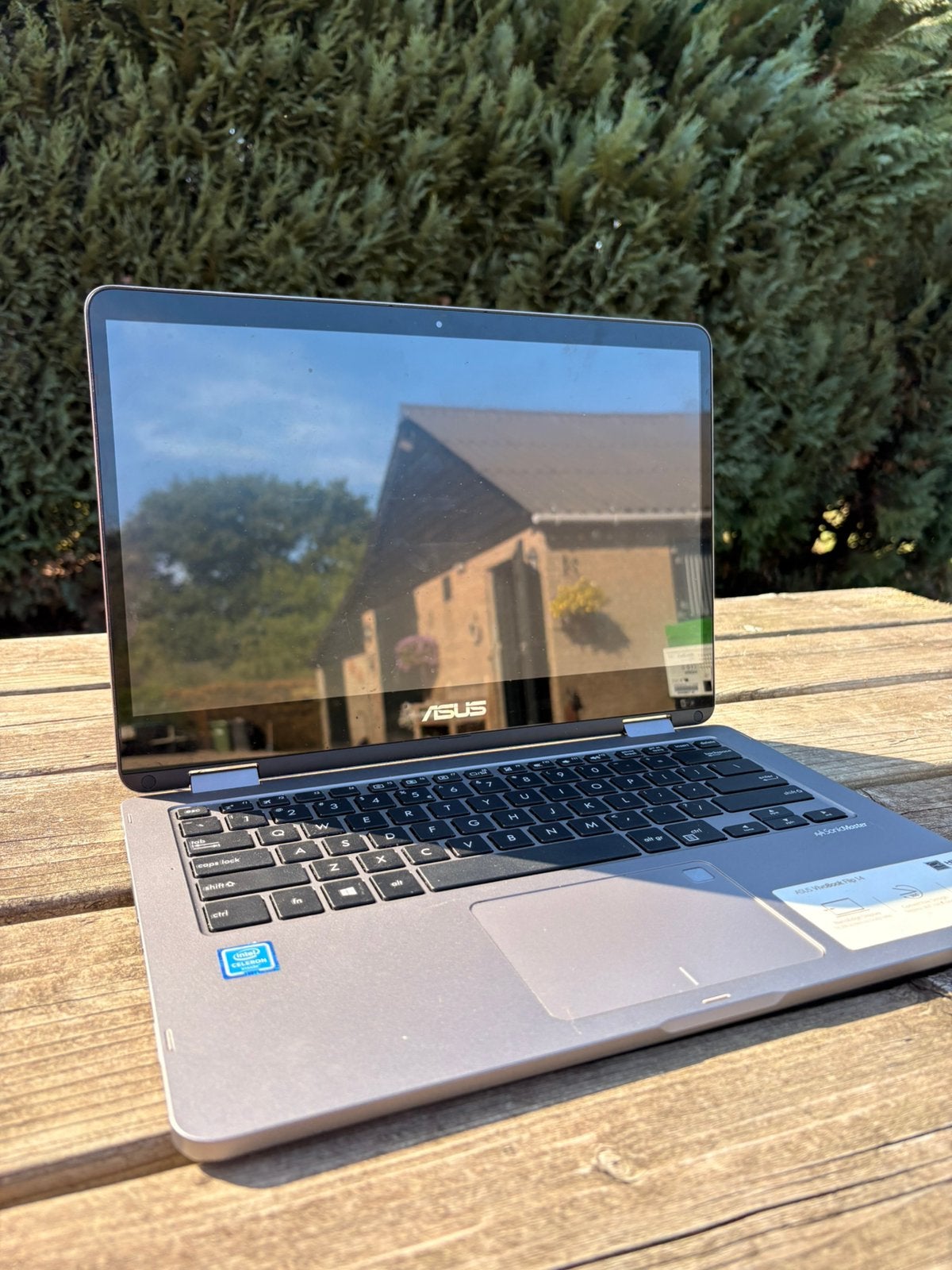 Nette asus vivobook flip, Computers en Software, Chromebooks, Ophalen of Verzenden, Touchscreen, Zo goed als nieuw, 14 inch