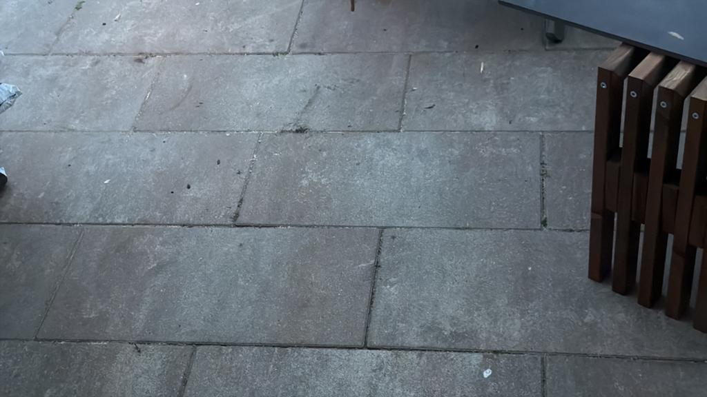 Gratis op te halen, ongeveer 10m² mooie tegels, 30cm x 60cm., Ophalen, Zo goed als nieuw, 10 m² of meer, 20 tot 40 cm