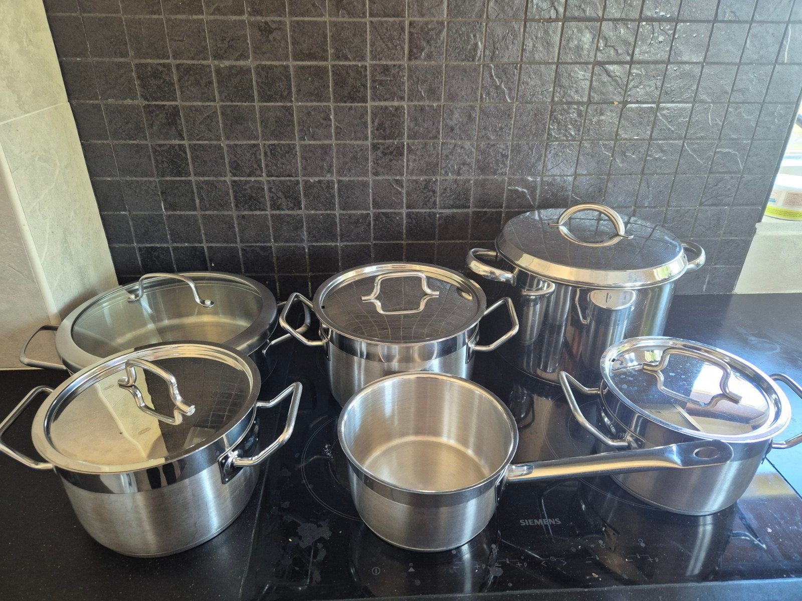 Diverse pannen voor inductie, Huis en Inrichting, Keuken | Potten en Pannen, Ophalen, Gebruikt, Rvs, Pannenset