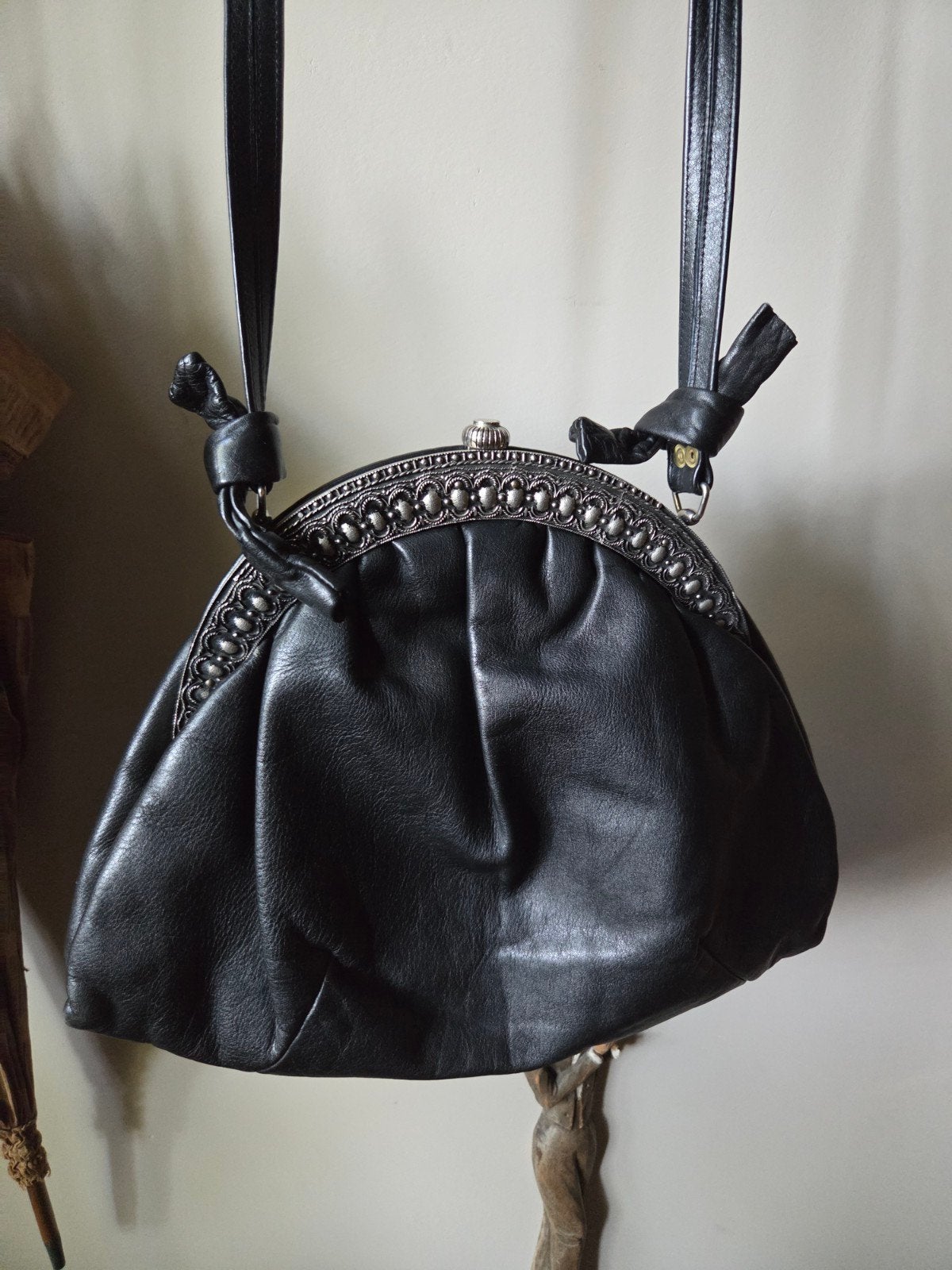 vintage leren schoudertasje / beugeltas, Ophalen of Verzenden, Bruin, Handtas