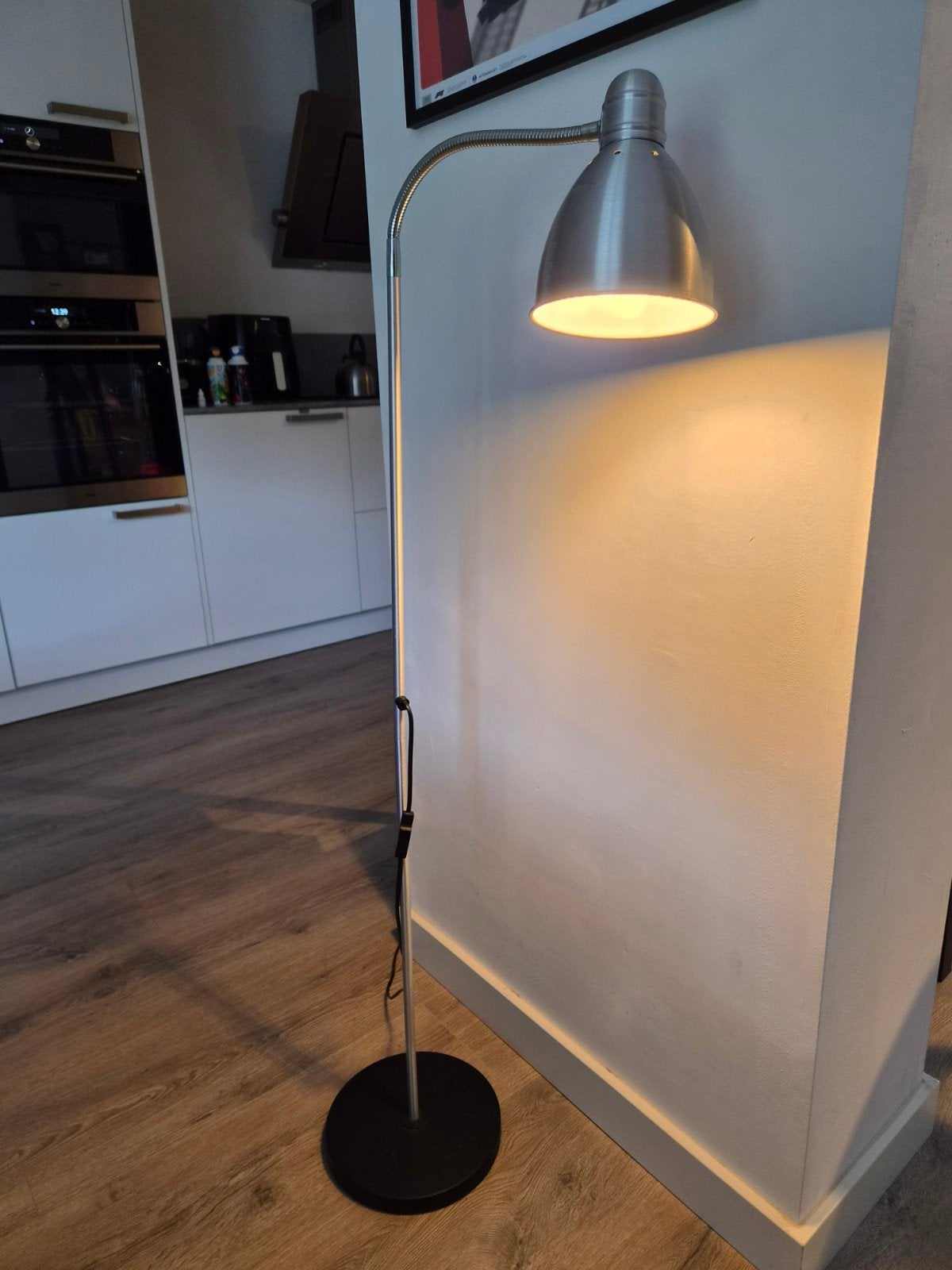 IKEA vloerlamp met flexibele arm, Ophalen, Gebruikt, Metaal, 100 tot 150 cm
