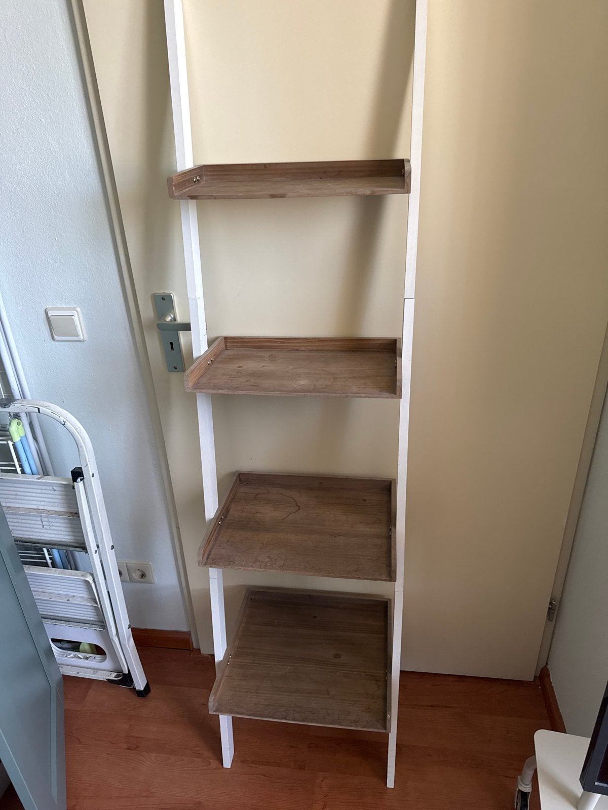 Houten ladderrek met 4 planken, Ophalen, Gebruikt