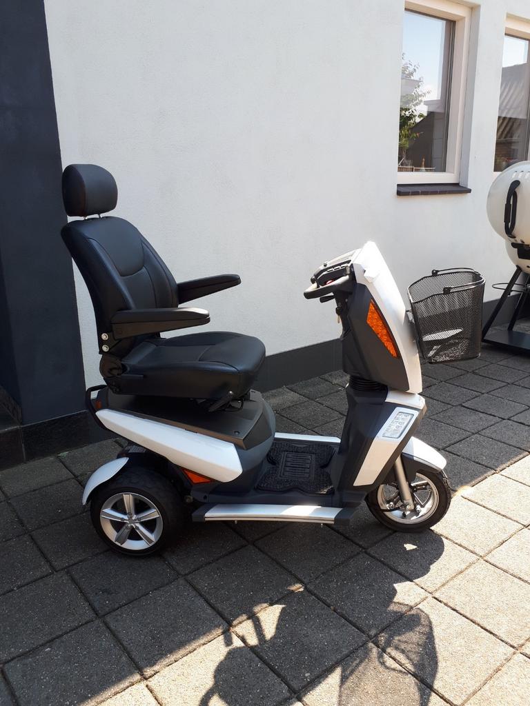 Rolstoel electrische, Diversen, Rolstoelen, Ophalen of Verzenden