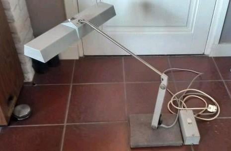 Waldmann bureaulamp, industrieel, verstelbaar, zware voet, Ophalen, Minder dan 50 cm