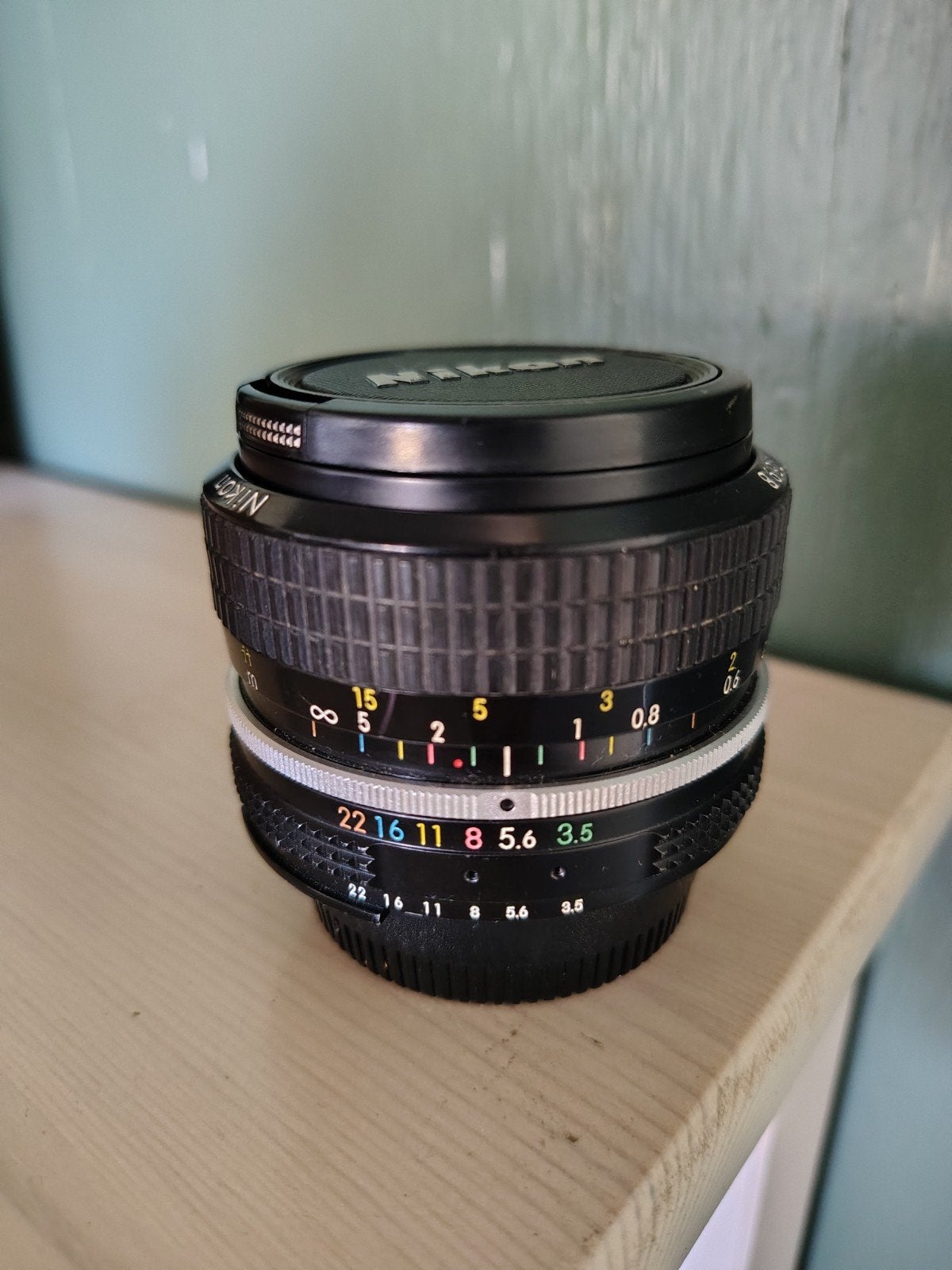 Nikon 28mm f/3.5 Analoog Groothoeklens + BR2A Omkeerring, Audio, Tv en Foto, Fotografie | Lenzen en Objectieven, Gebruikt, Nikon