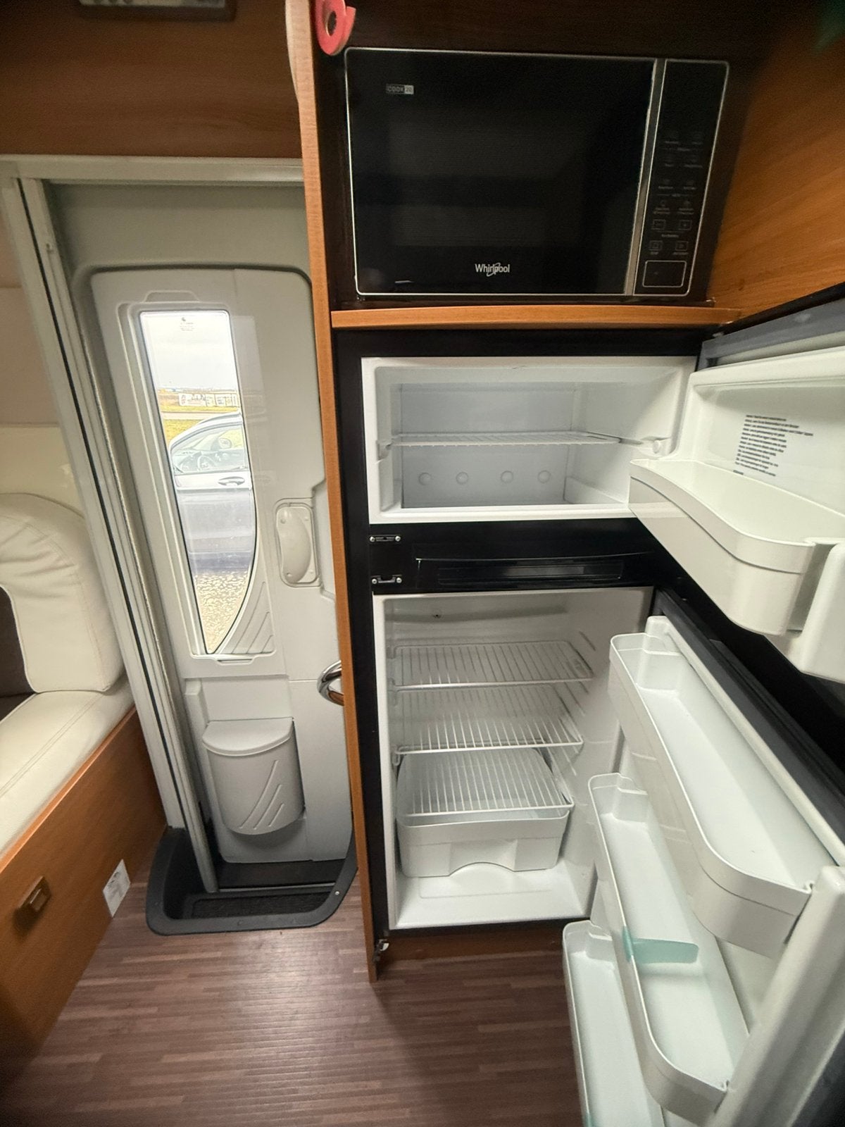 Foto 14 van Elnagh Magnum 30 zeer nette camper