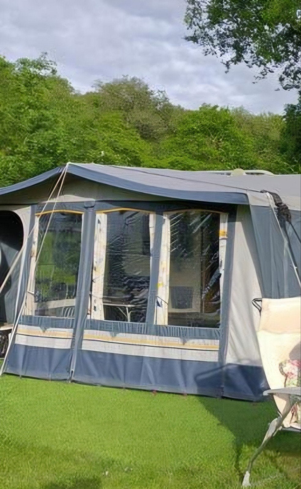 Brand Melos 240, Certificaat,  Stalen frame, Omloopmaat 12, Caravans en Kamperen, Voortenten en Luifels, Ophalen, Gebruikt, Ten Cate All Season 240g/m2