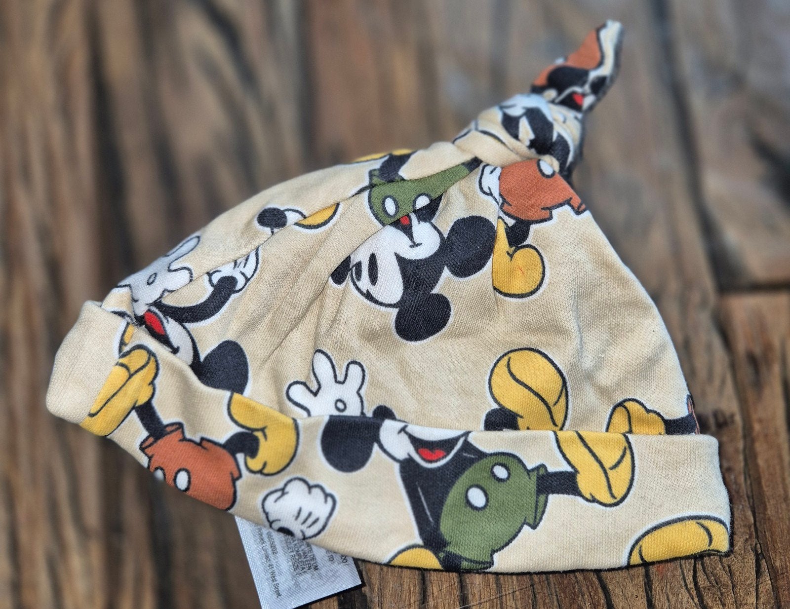 Leuke Mickey Mouse muts voor baby's, Disney, Jongetje of Meisje, Ophalen of Verzenden, Zo goed als nieuw
