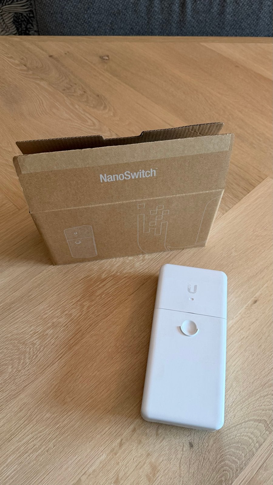 Ubiquiti NanoSwitch N-SW - PoE-switch voor buiten, Computers en Software, Ophalen of Verzenden, Zo goed als nieuw