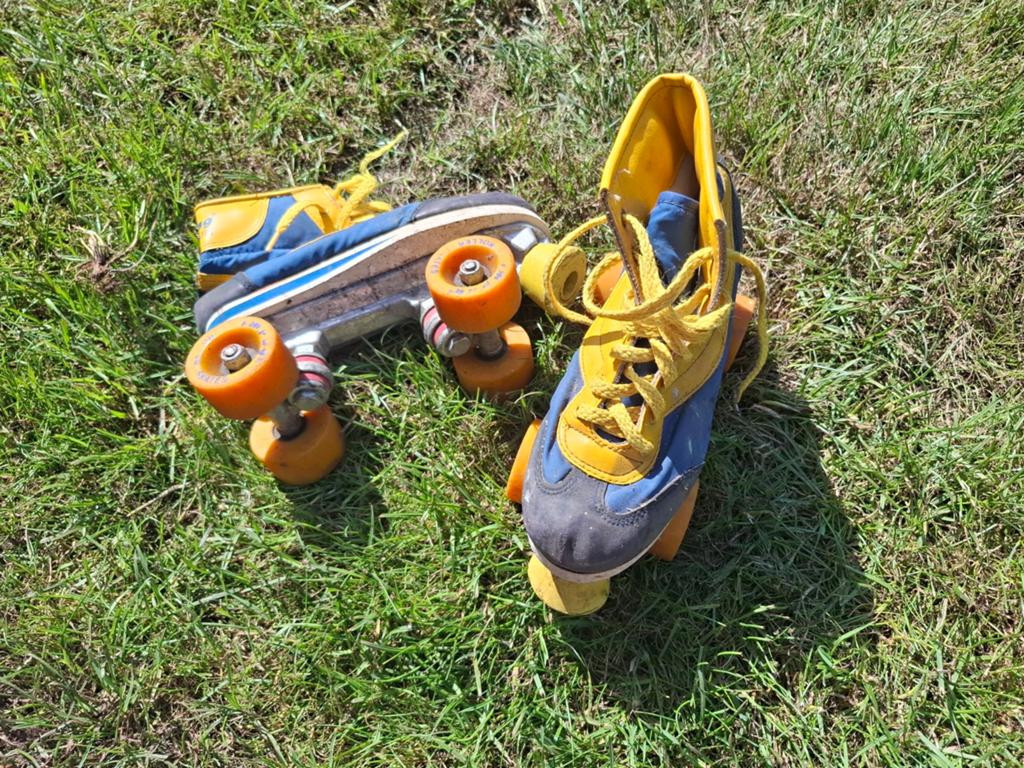Vintage Impag rolschaatsen Geel/Blauw - Maat 34, 35, 36, Ophalen, Gebruikt, Kinderen