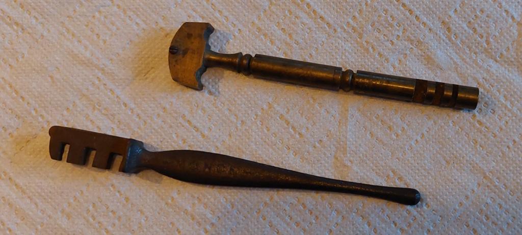 2 Oude Vintage Glassnijders, Ophalen of Verzenden, Gebruikt
