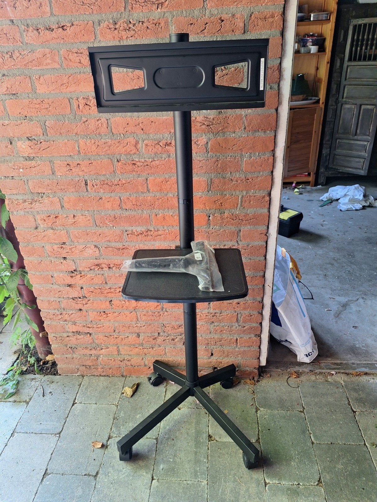 Universele TV Standaard met Wielen en Plank, Ophalen, Zo goed als nieuw