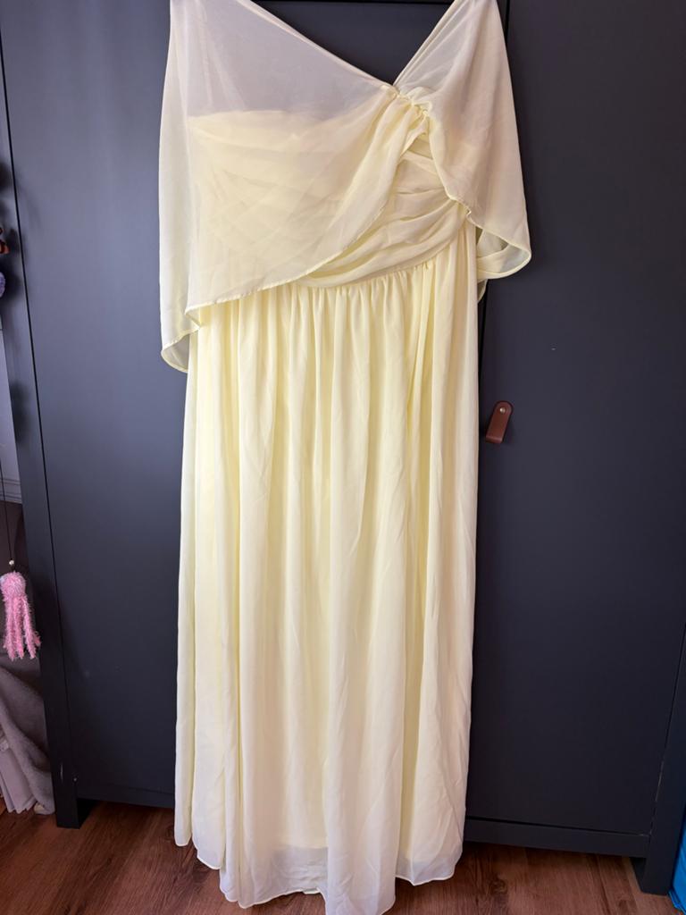 Nieuwe SHEIN bruidsmeisjesjurk 4XL, Geel, Maat 46/48 (XL) of groter, Nieuw, Ophalen of Verzenden