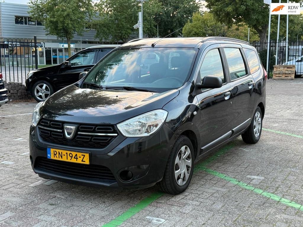 Dacia Lodgy 1.2 TCe Lauréate 7p., Auto's, Voorwielaandrijving, Gebruikt, Euro 6, 4 cilinders