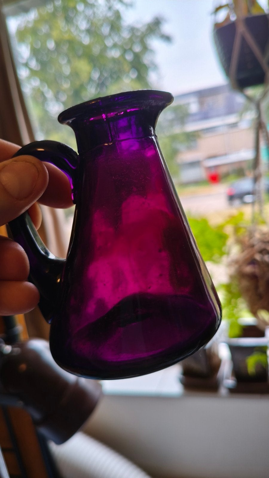antiek handgeblazen miniatuur kannetje amethyst paars glas, Ophalen of Verzenden