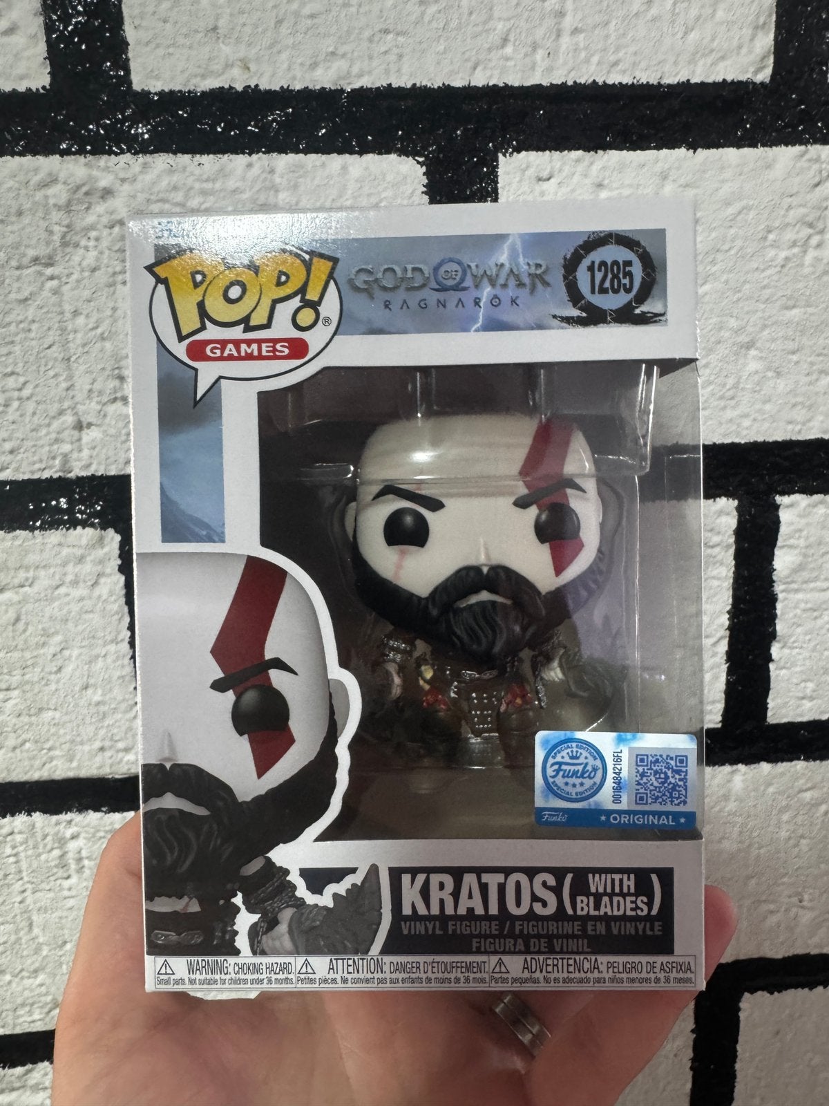 Funko Pop Kratos (With Blades) 1285, Verzamelen, Poppetjes en Figuurtjes, Ophalen of Verzenden, Zo goed als nieuw