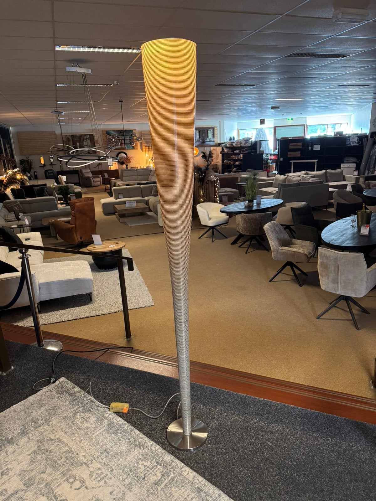 Foscarini Mite designlamp dimbare vloerlamp – Marc Sadler, Ophalen, E27 (groot), Zo goed als nieuw, Mwonenenslapen